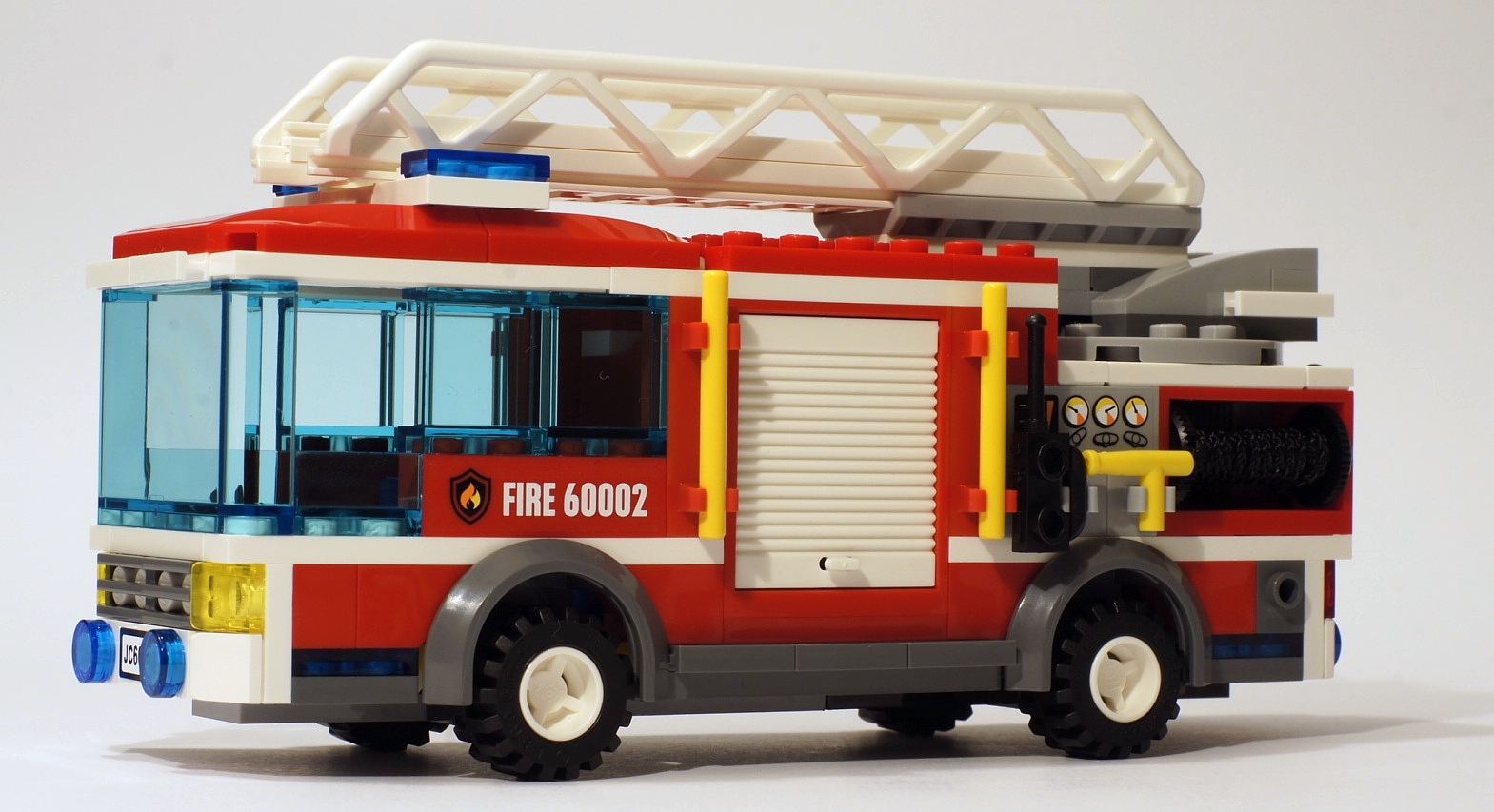 24_fire_truck1_big.jpg