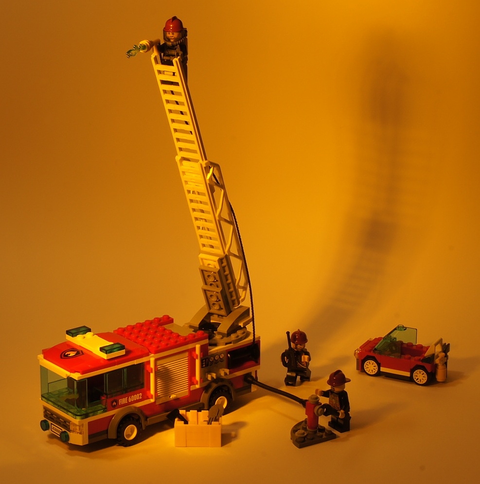 34_fire_truck_action5_big.jpg