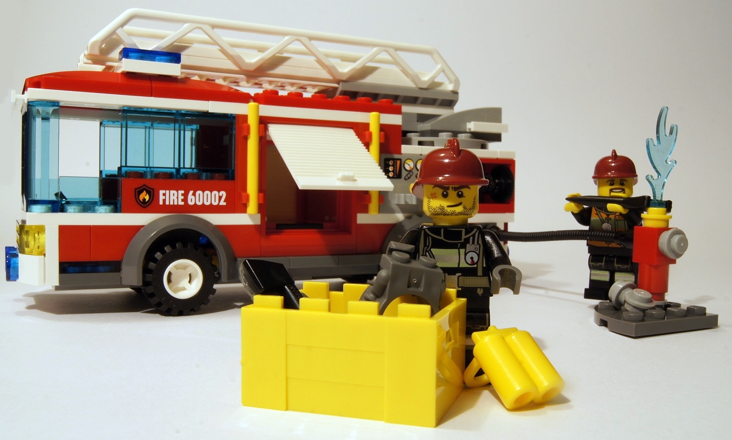 35_fire_truck_action6_big.jpg