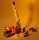 34_fire_truck_action5_small.jpg