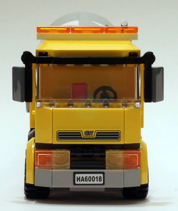 60018_22_truck_front_big.jpg