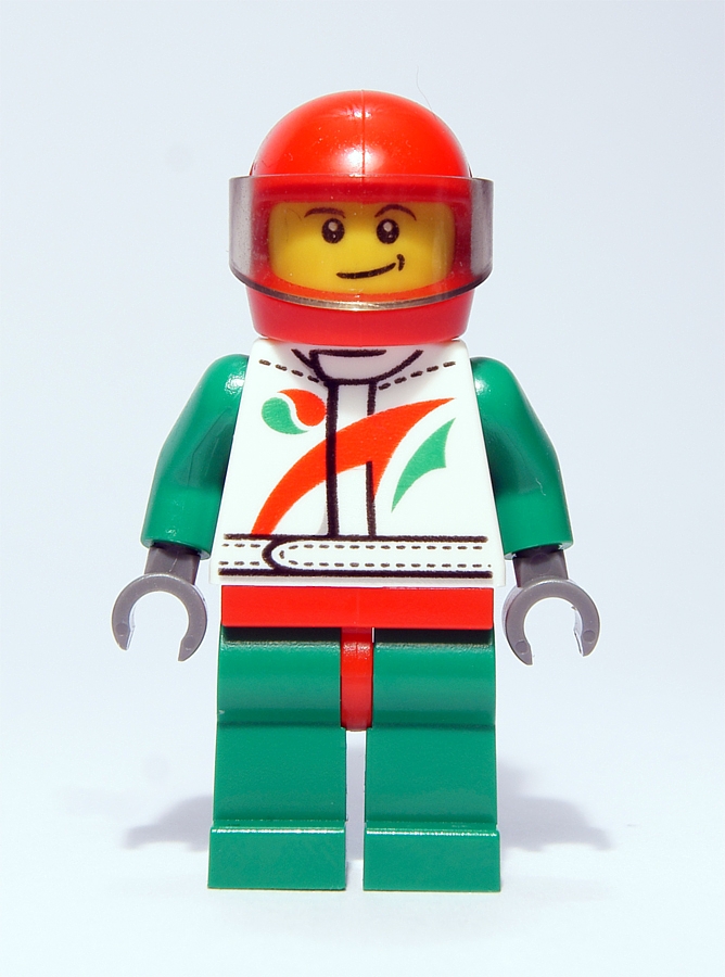 08_minifig_front_big.jpg