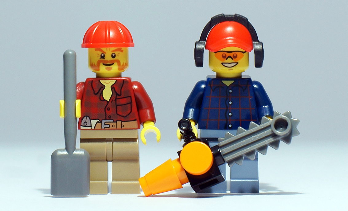 10_minifigi_front_big.jpg