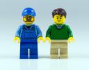 09_minifigs1_big.jpg