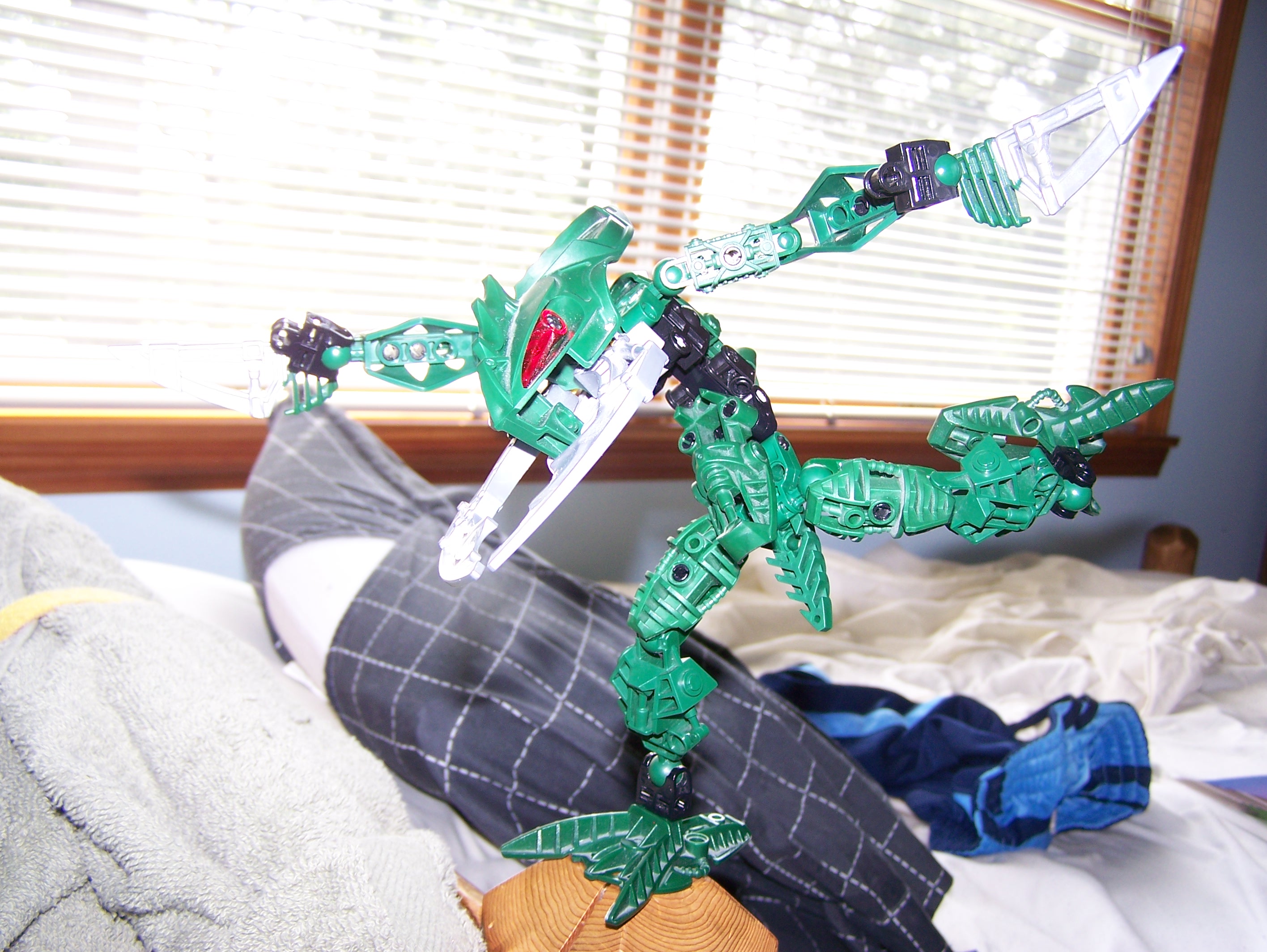 bionicle_creations_032.jpg