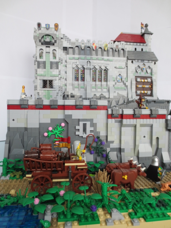 palace33_800.jpg