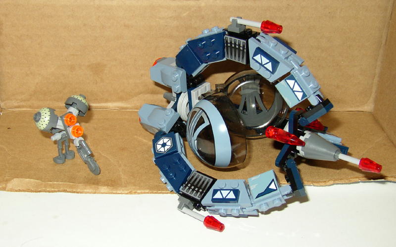7252_droid_tri-fighter-004.jpg