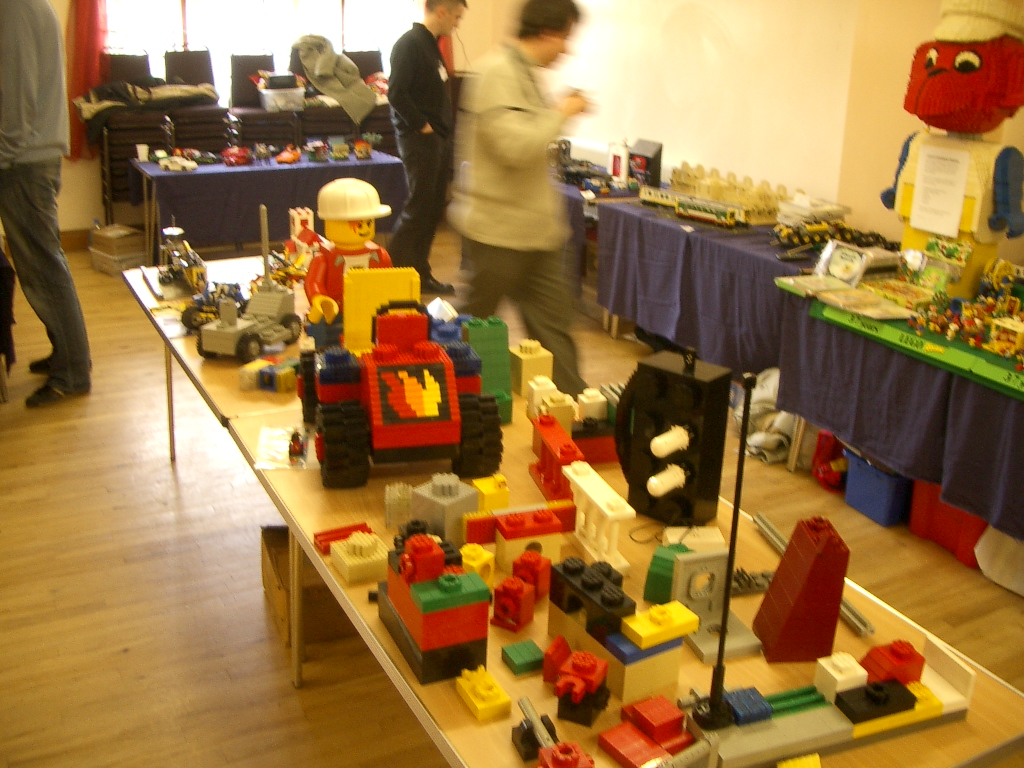 070331agmbrickcomp1.jpg