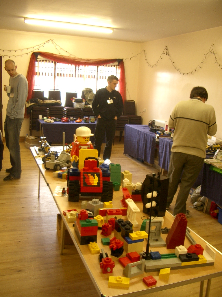 070331agmbrickcomp2.jpg