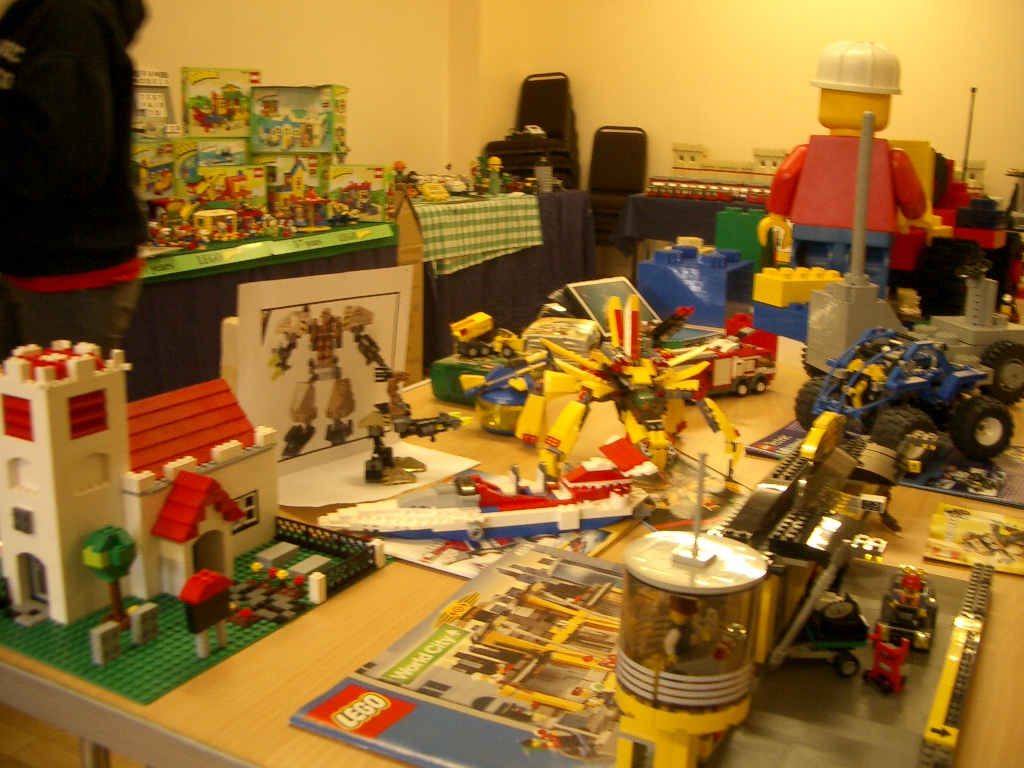 070331moccomp1.jpg
