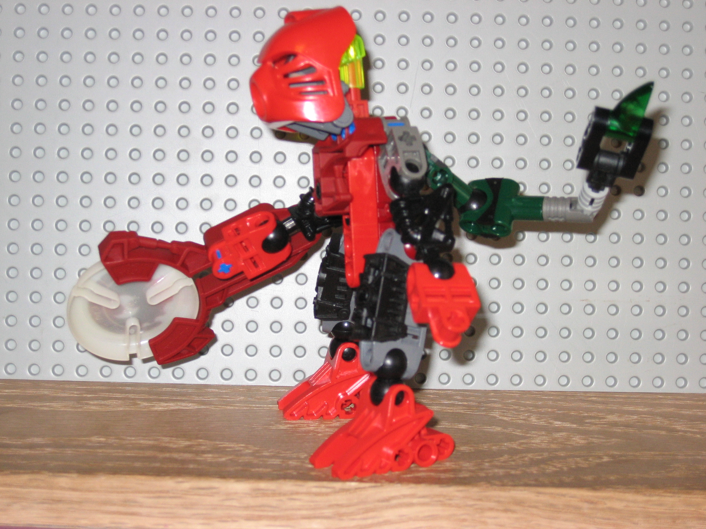 matoran3side.jpg