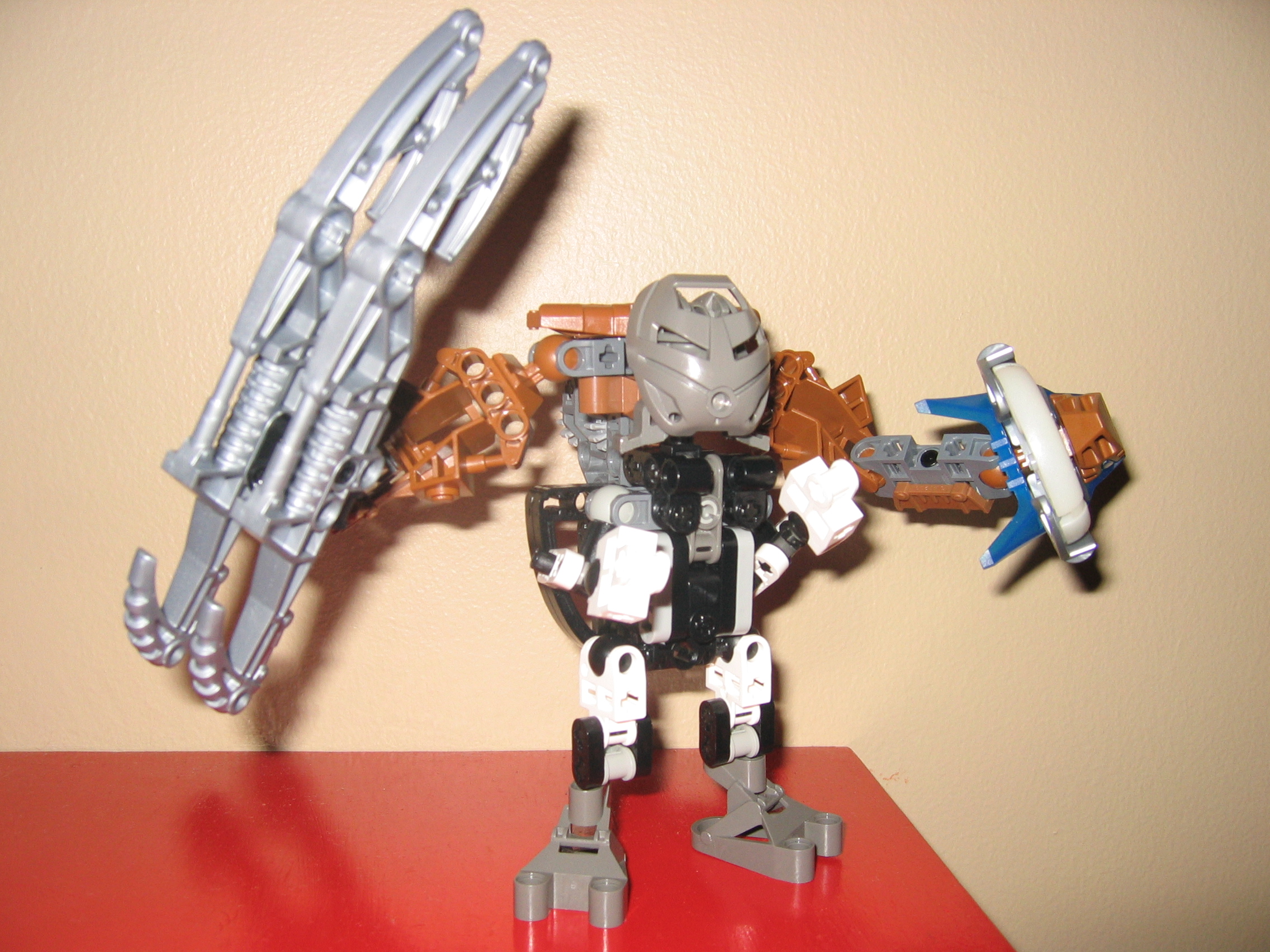 matoran0001.jpg