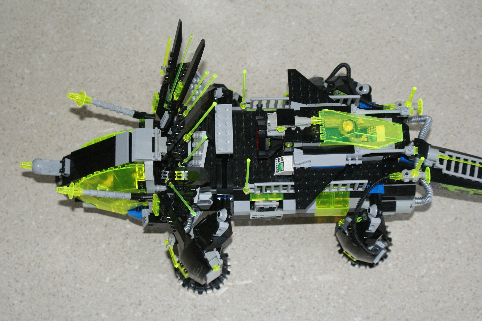 robo-commander_02.jpg