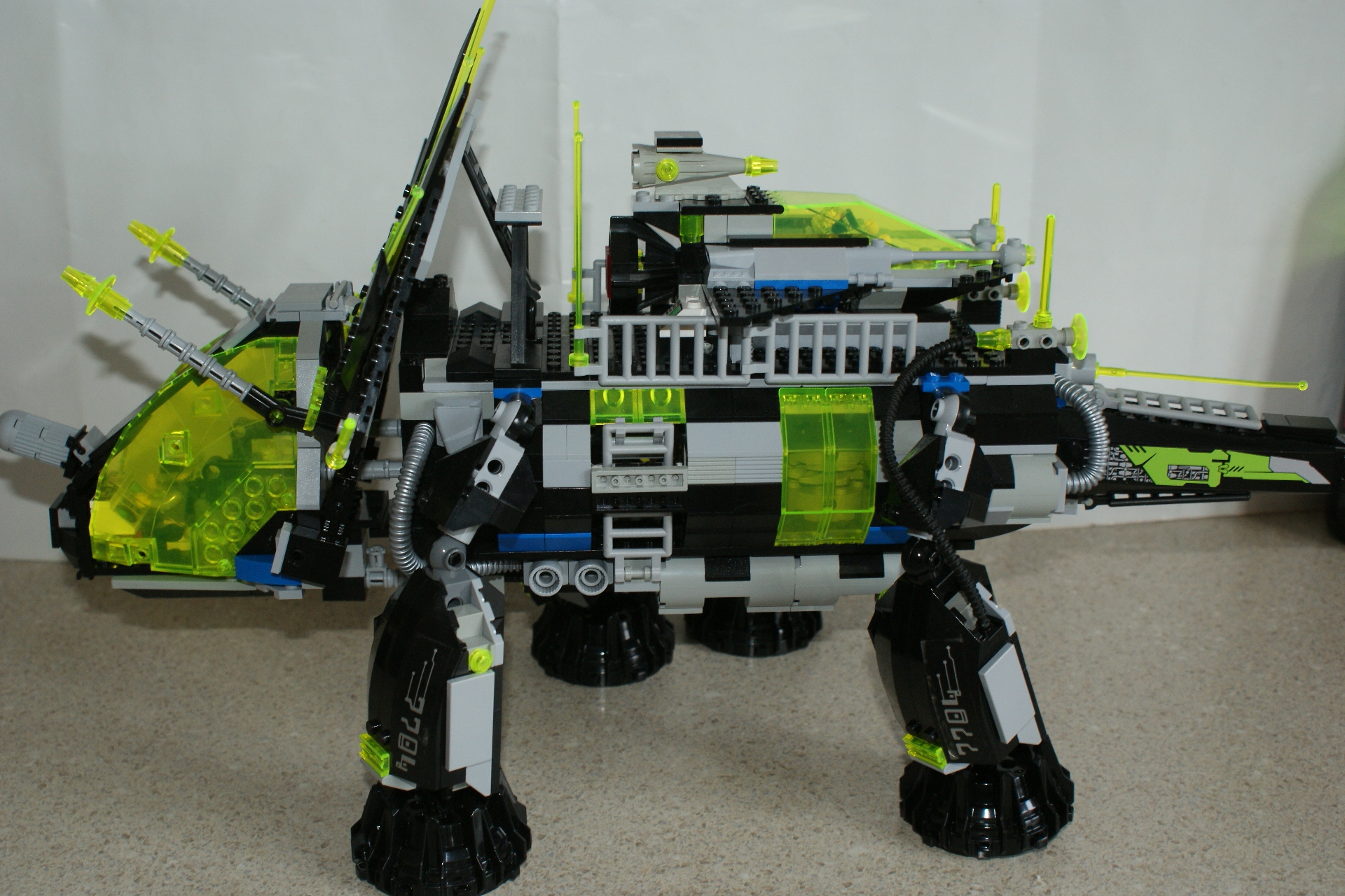 robo-commander_05.jpg