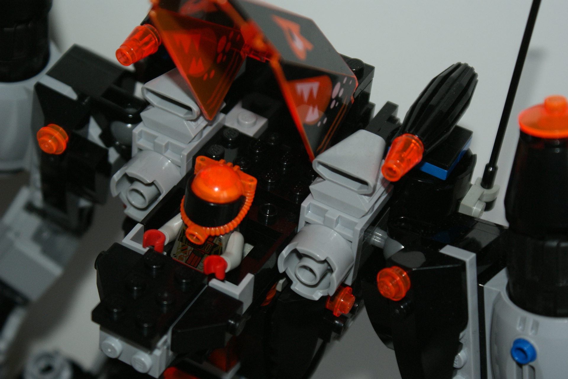 robo-stalker_06.jpg
