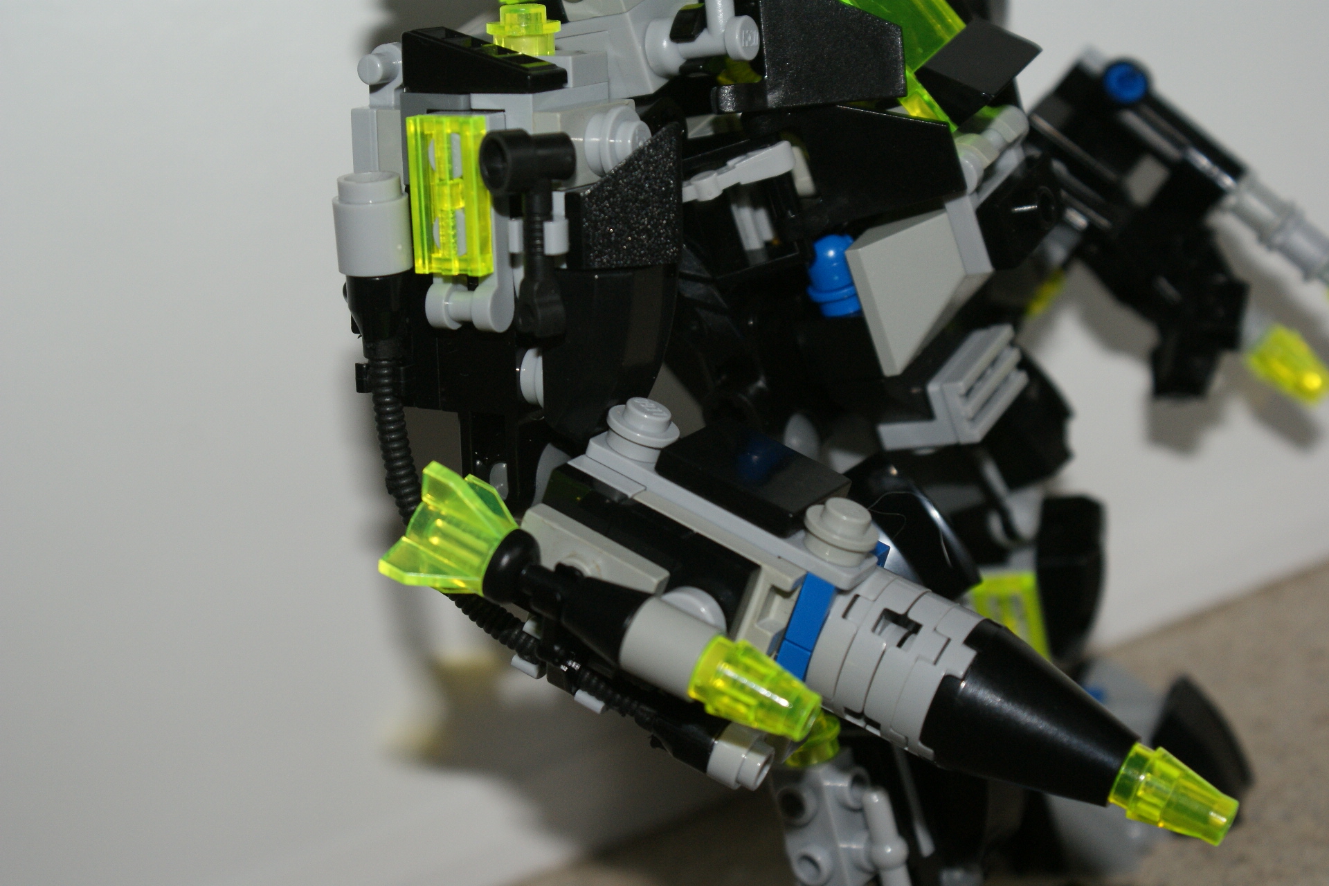 robo-xt3-2.jpg