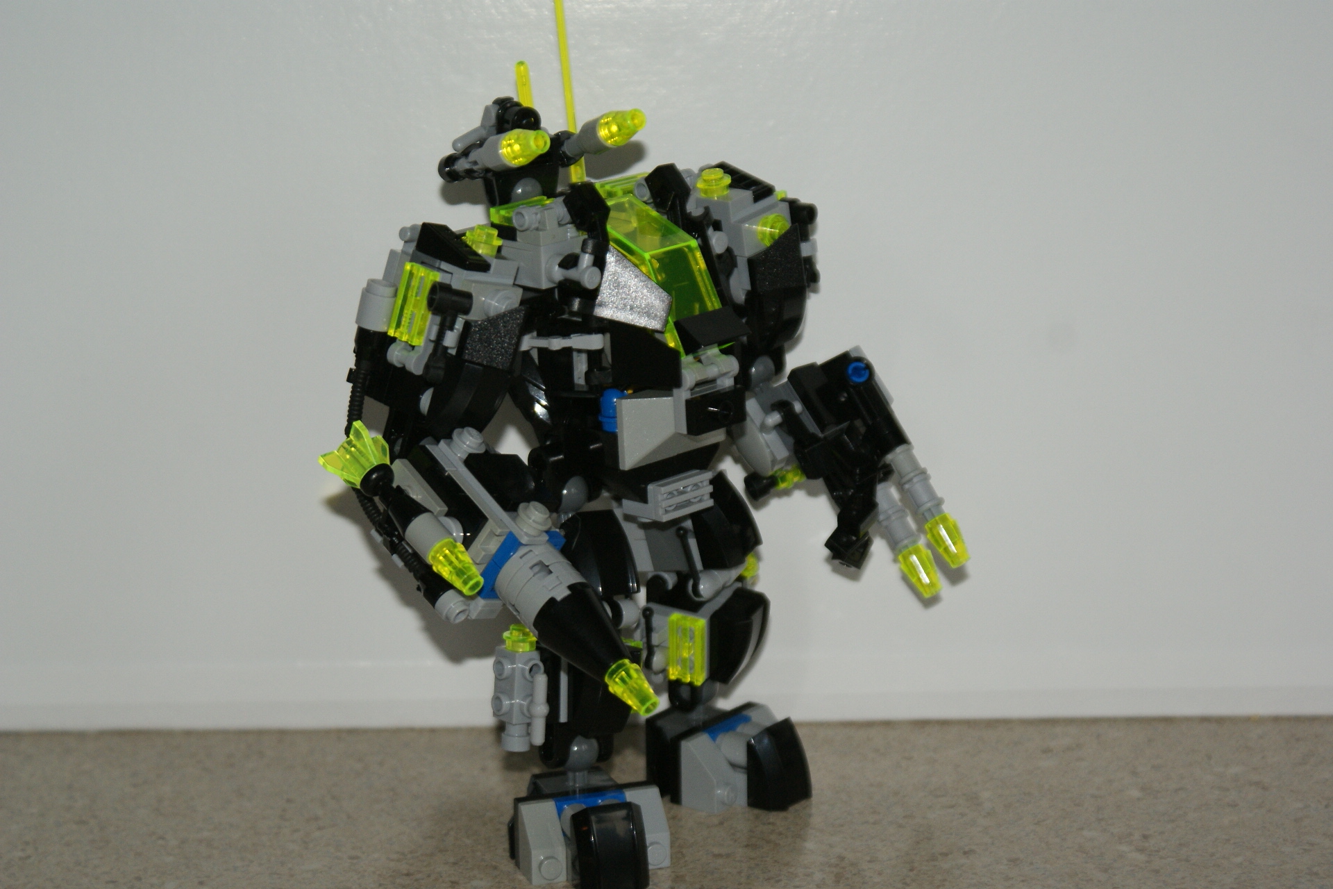 robo-xt3-3.jpg