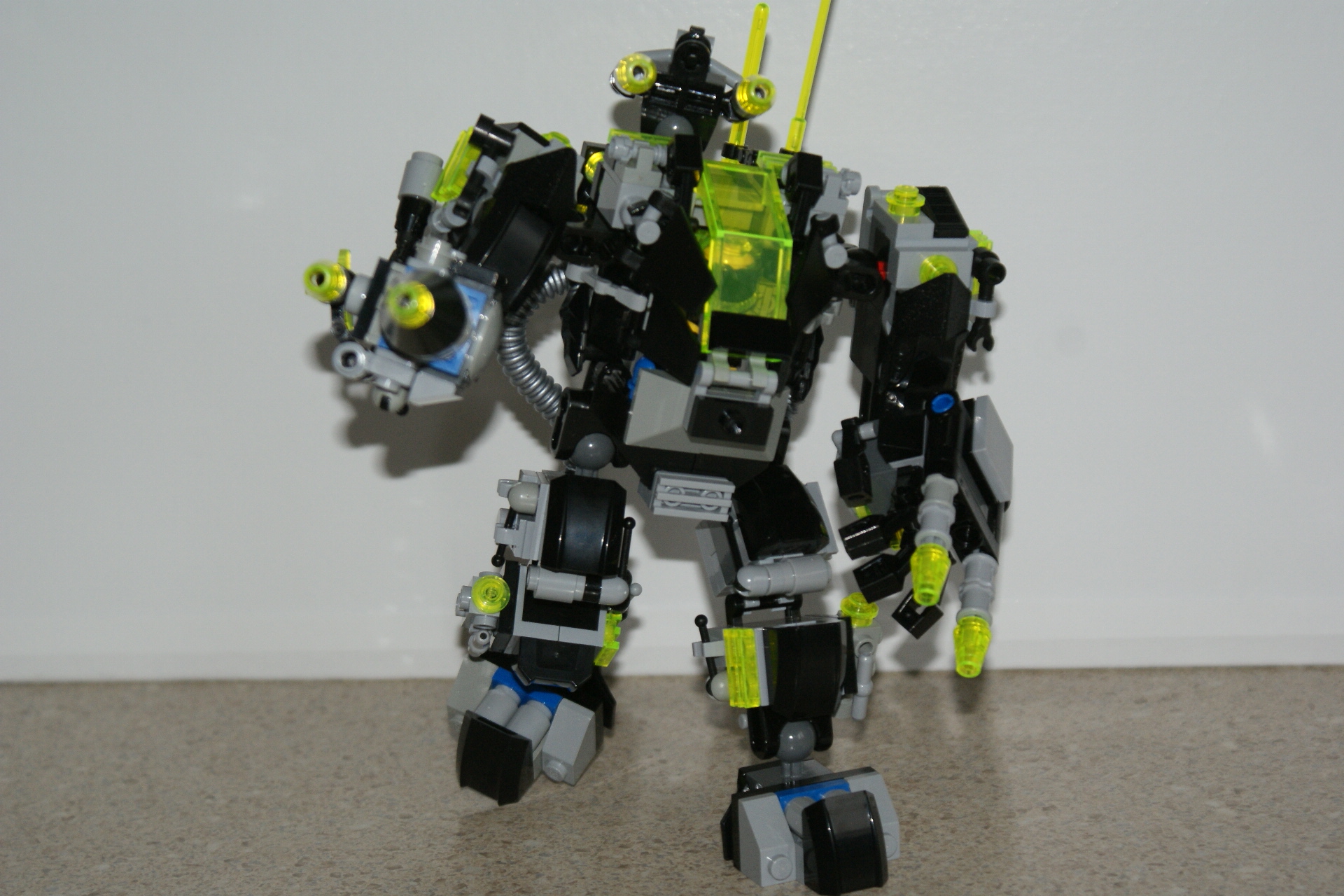robo-xt3-8.jpg