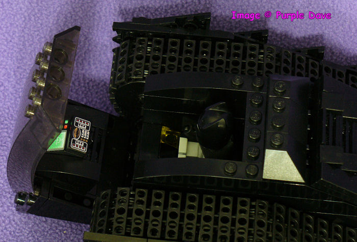 11_cockpit_open.jpg