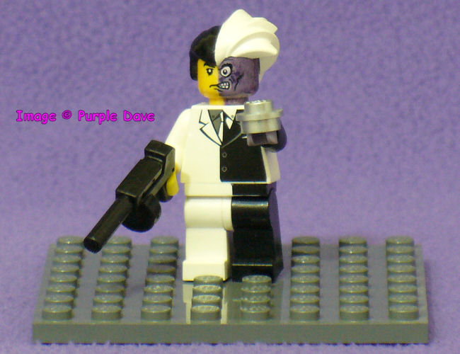 1942-08a_two-face.jpg