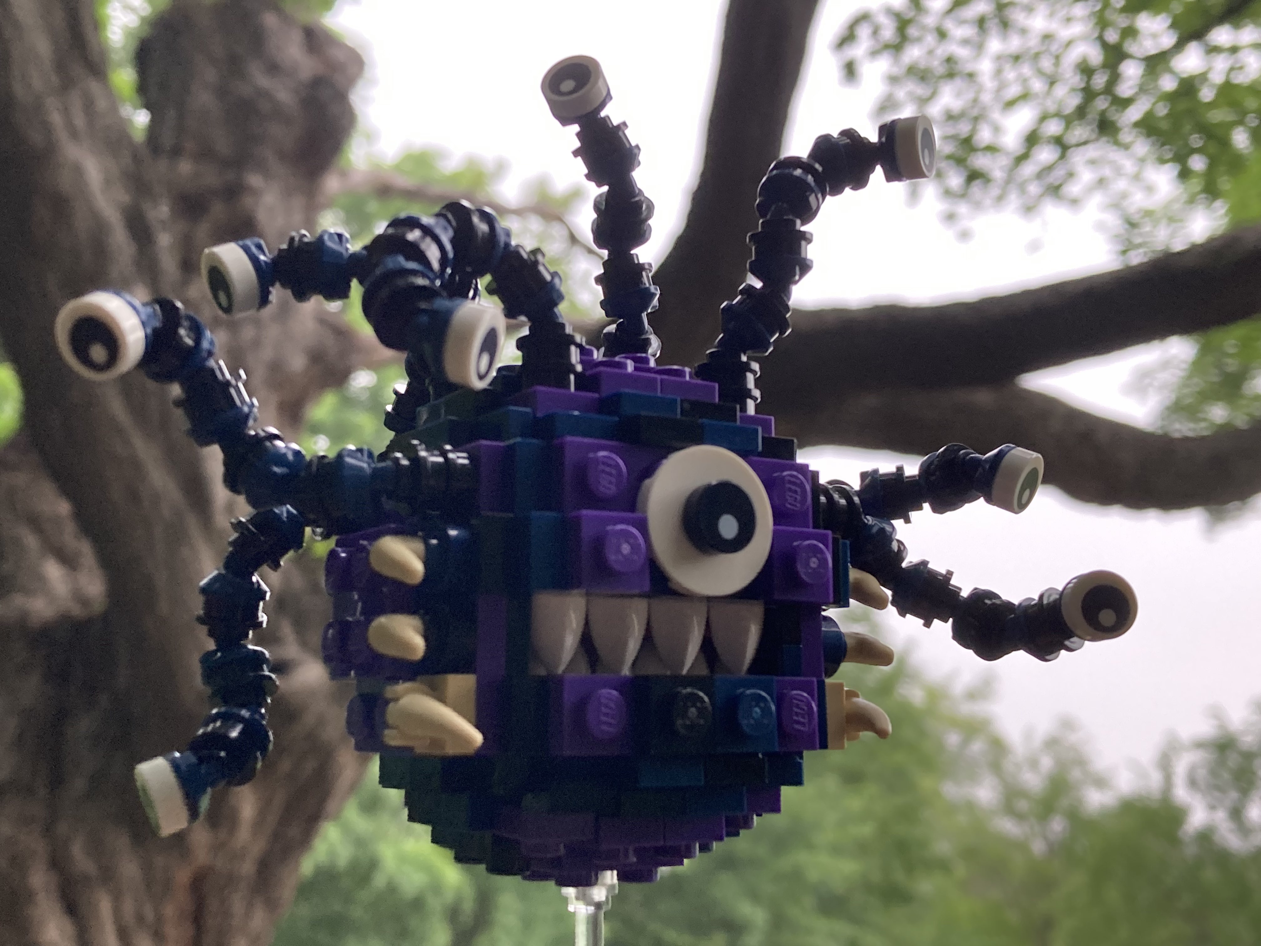 01_dark_purple_beholder.jpg
