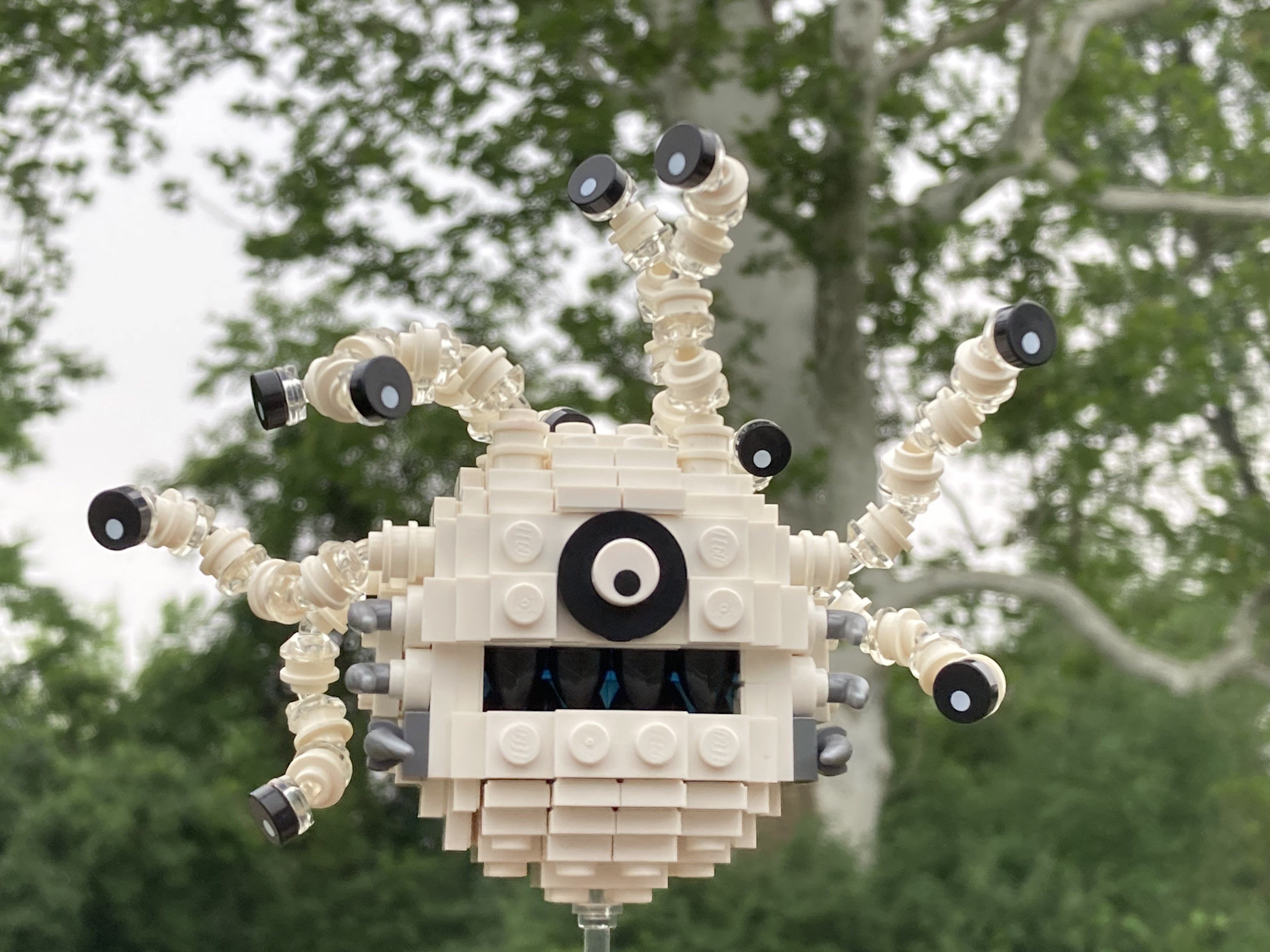 08_photo_negative_beholder.jpg