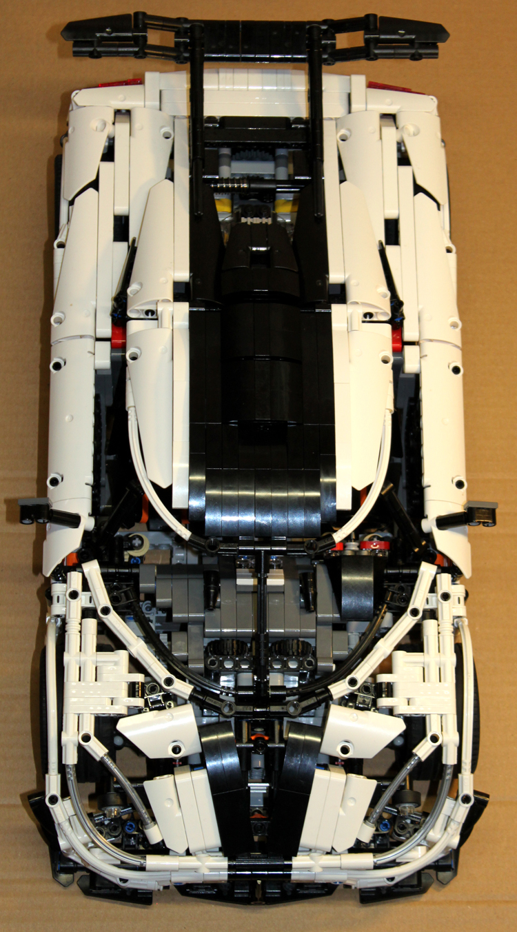 koenigsegg_one-1_topside_1.jpg