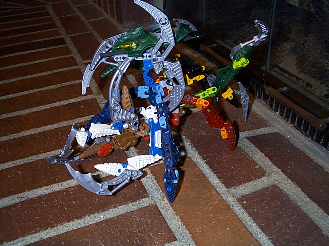 bionicle_003.jpg