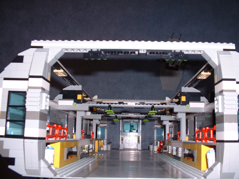 frontalhangar.jpg