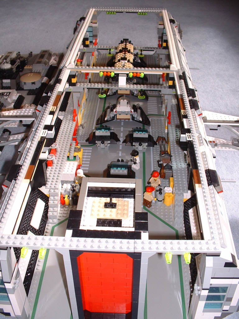 hangar4.jpg