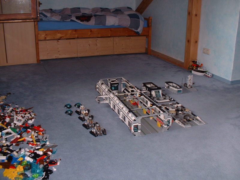 roomwithship.jpg