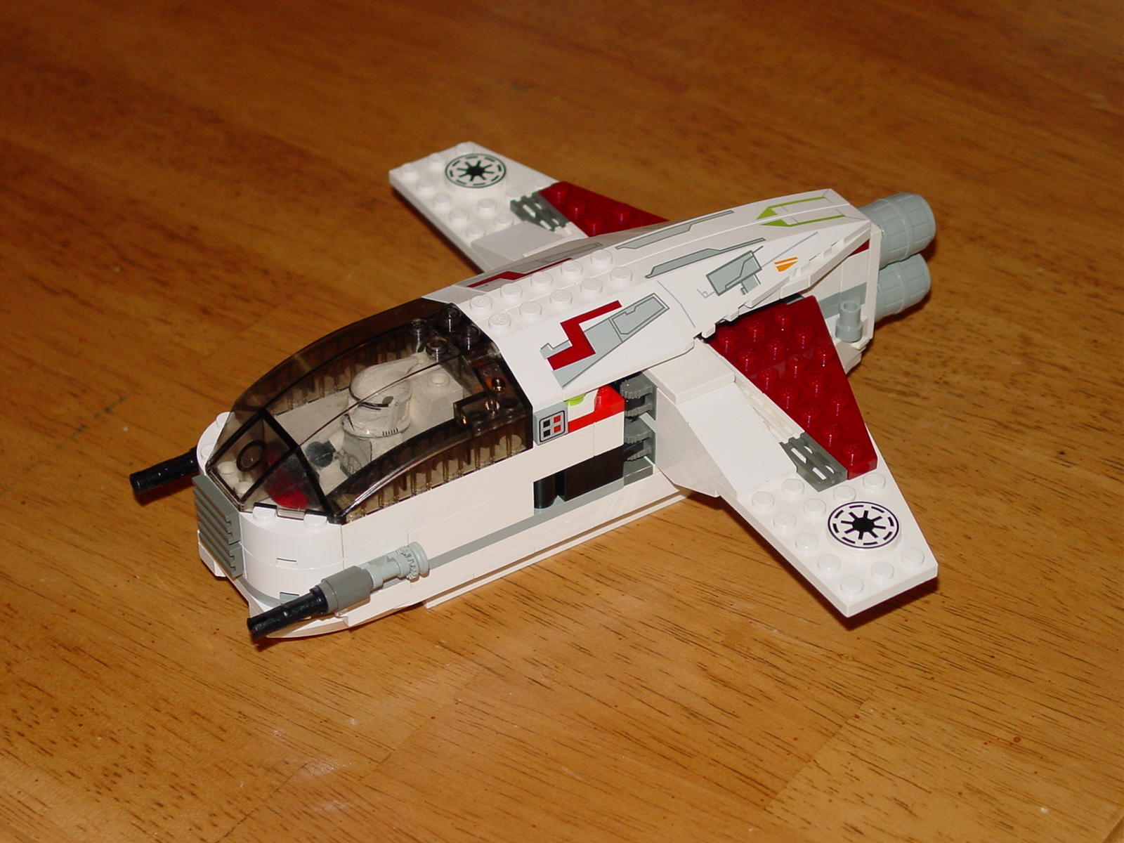 republic_starfighter_1.jpg
