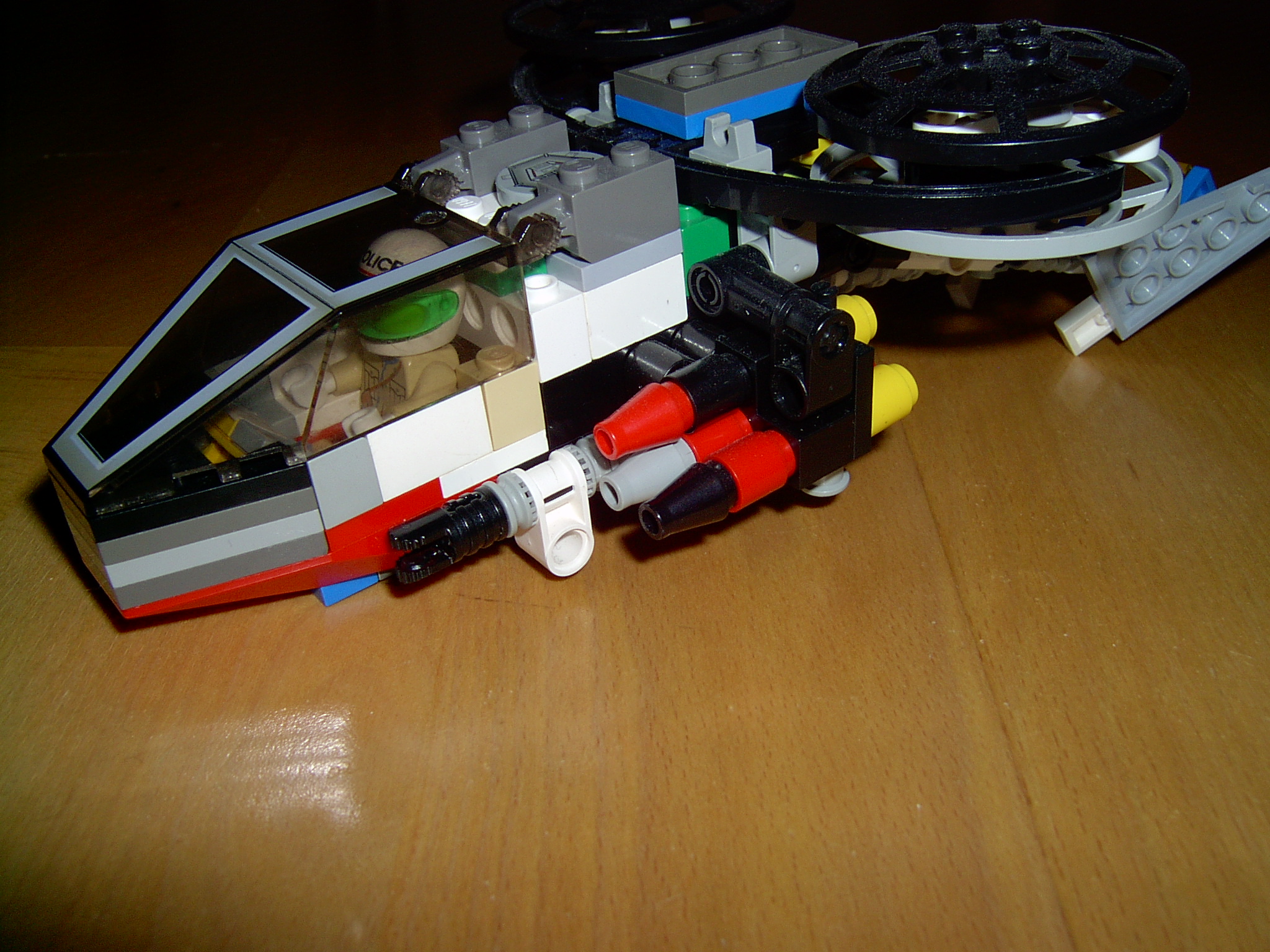 sparrowhawk-2.jpg