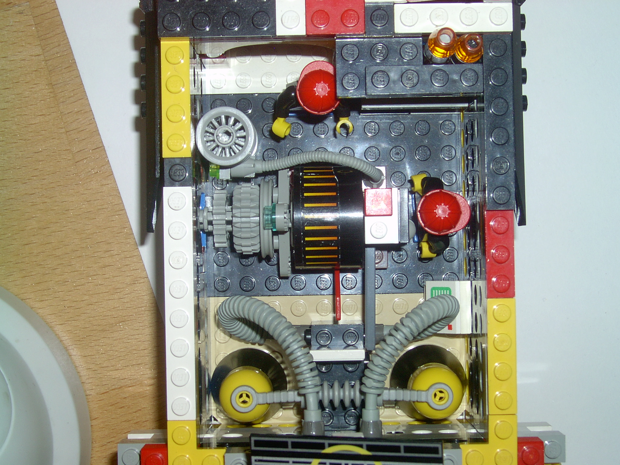 engine_and_ioncannon.jpg