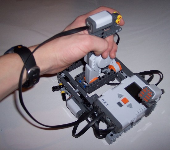 robocontroller_hand.jpg