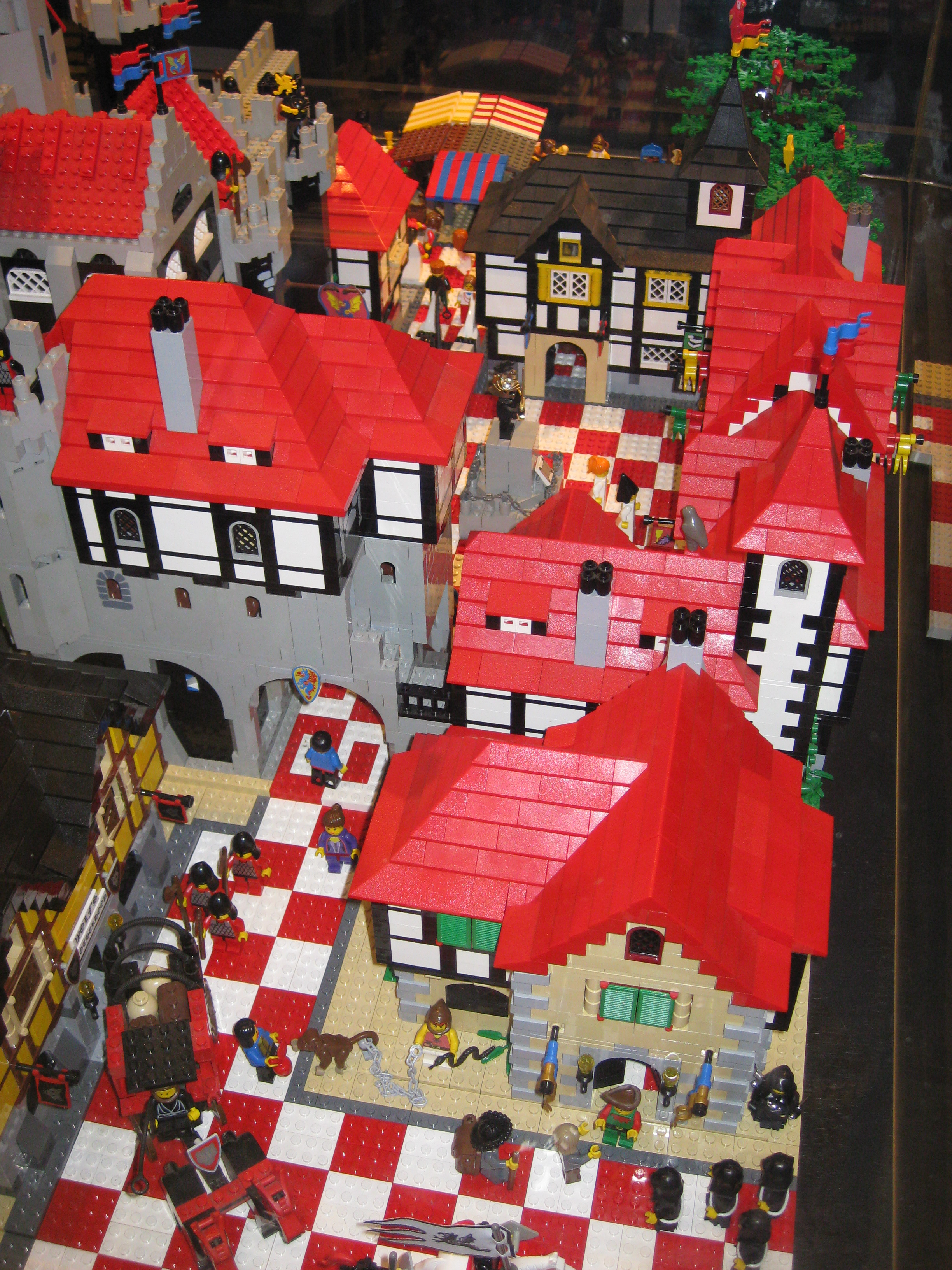mmot_lego_eshieition_1_001.jpg