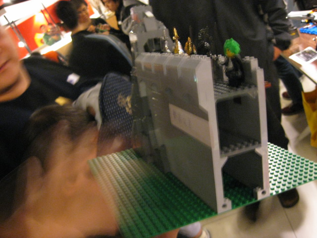 pl980207_206.jpg