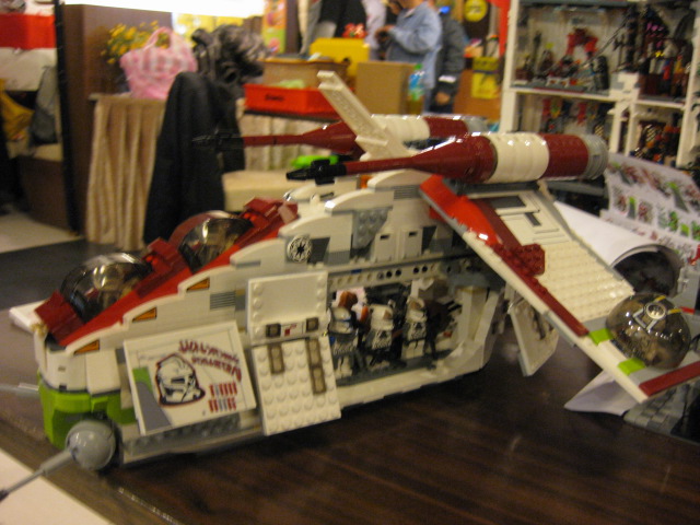 pl980207_237.jpg