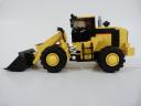 new_cat_wheel_loader_015.jpg