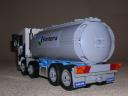 volvo_fh10_fonterra_milk_tanker_04.jpg