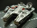 Millennium-Falcon