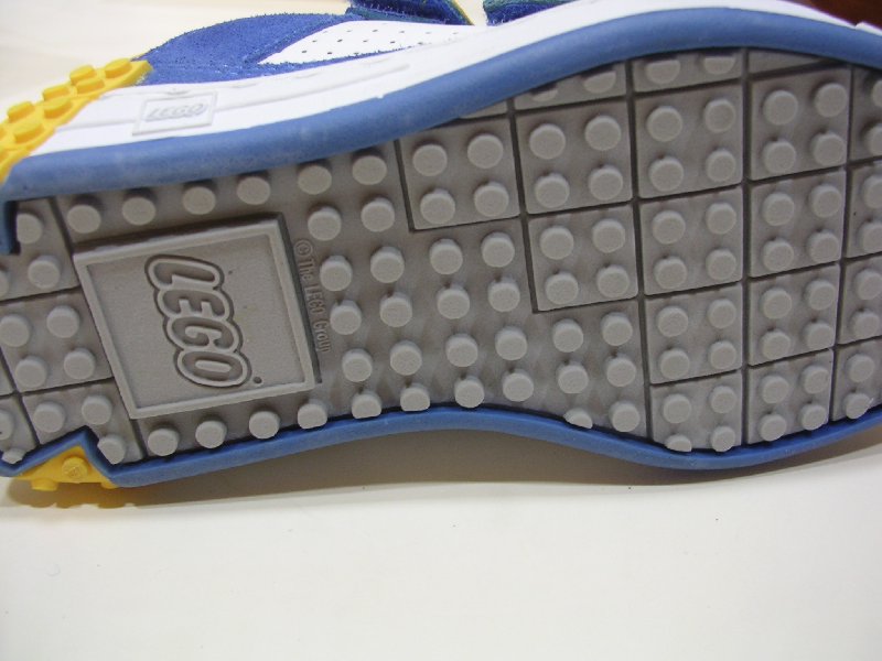 legoshoes005.jpg