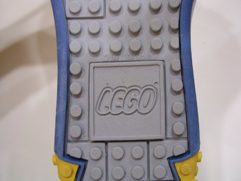 legoshoes006.jpg
