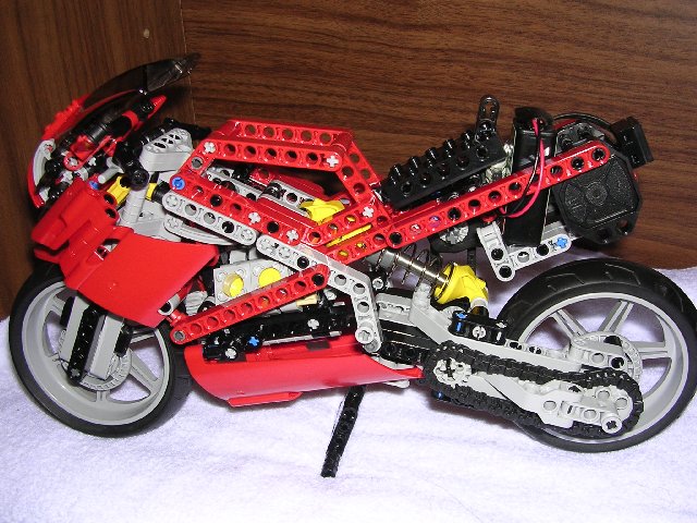 mb0005.jpg