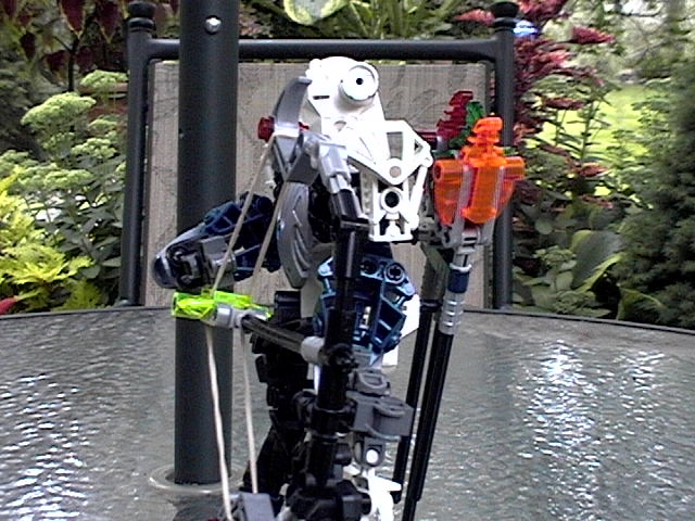 toa04.jpg