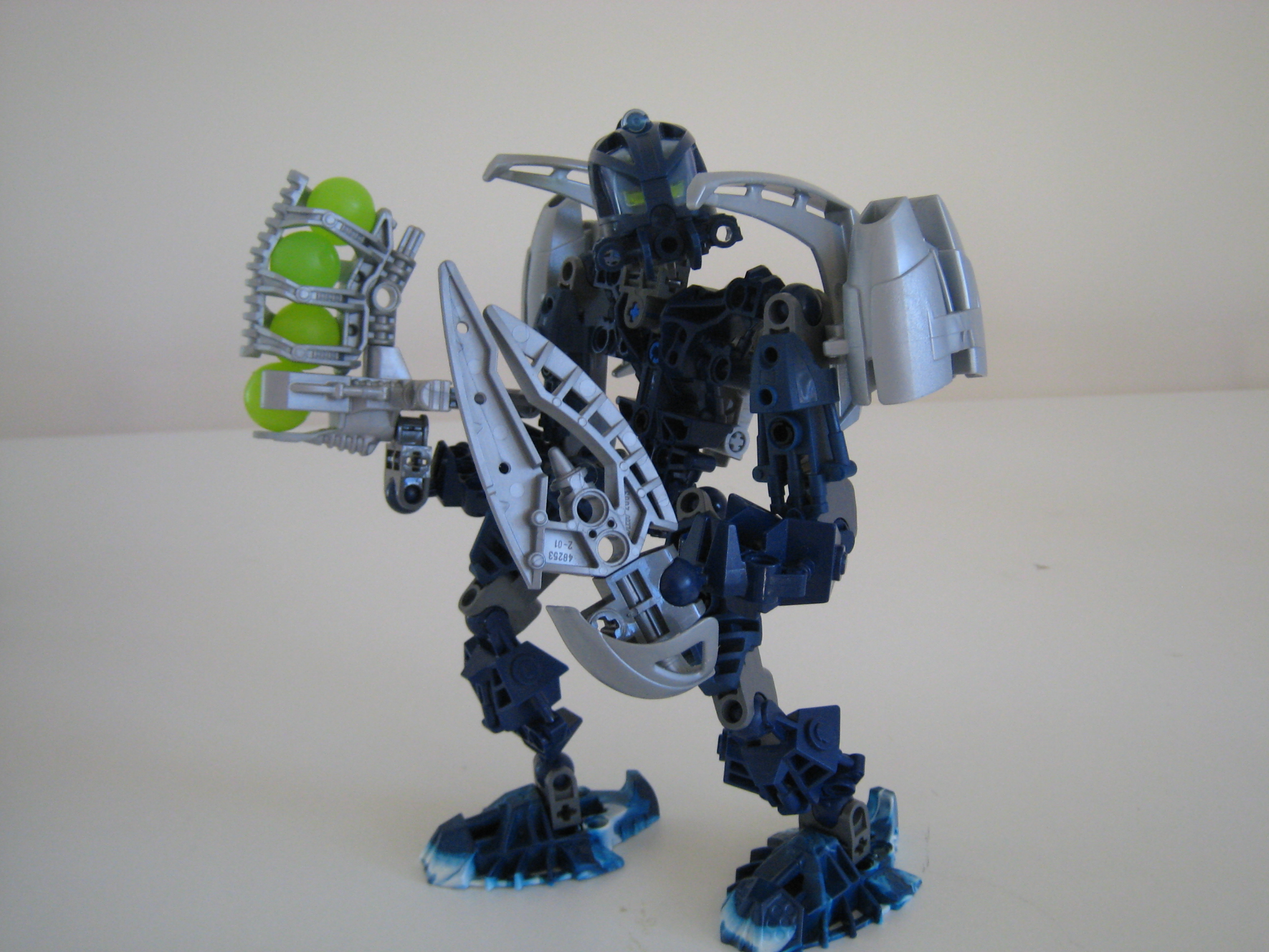 toa_bella_pose.jpg