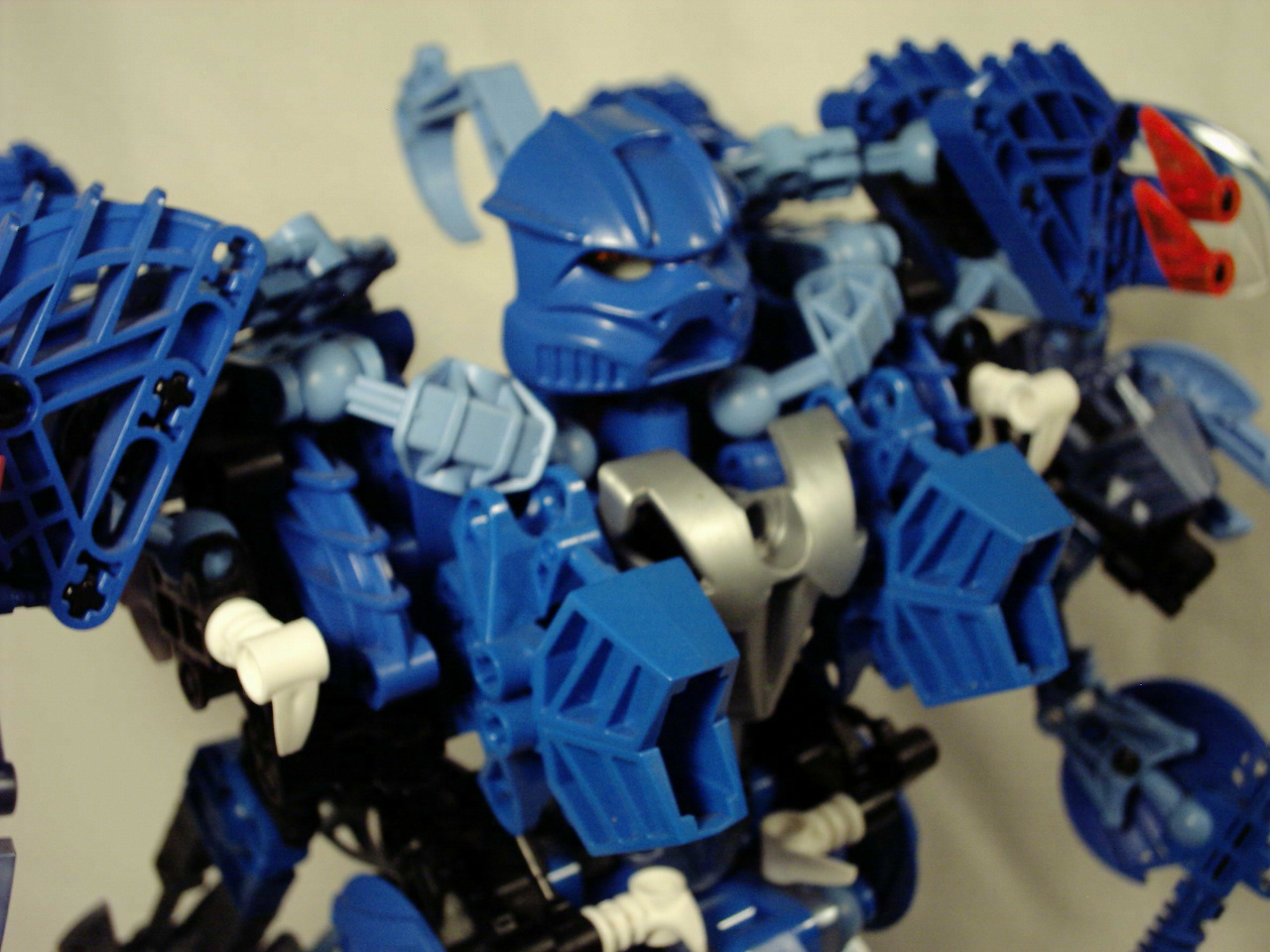 gali-megaarmored_007.jpg