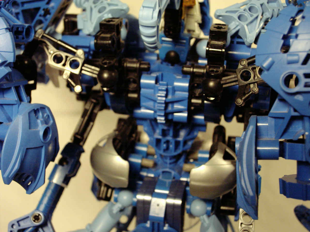 gali-megaarmored_015.jpg