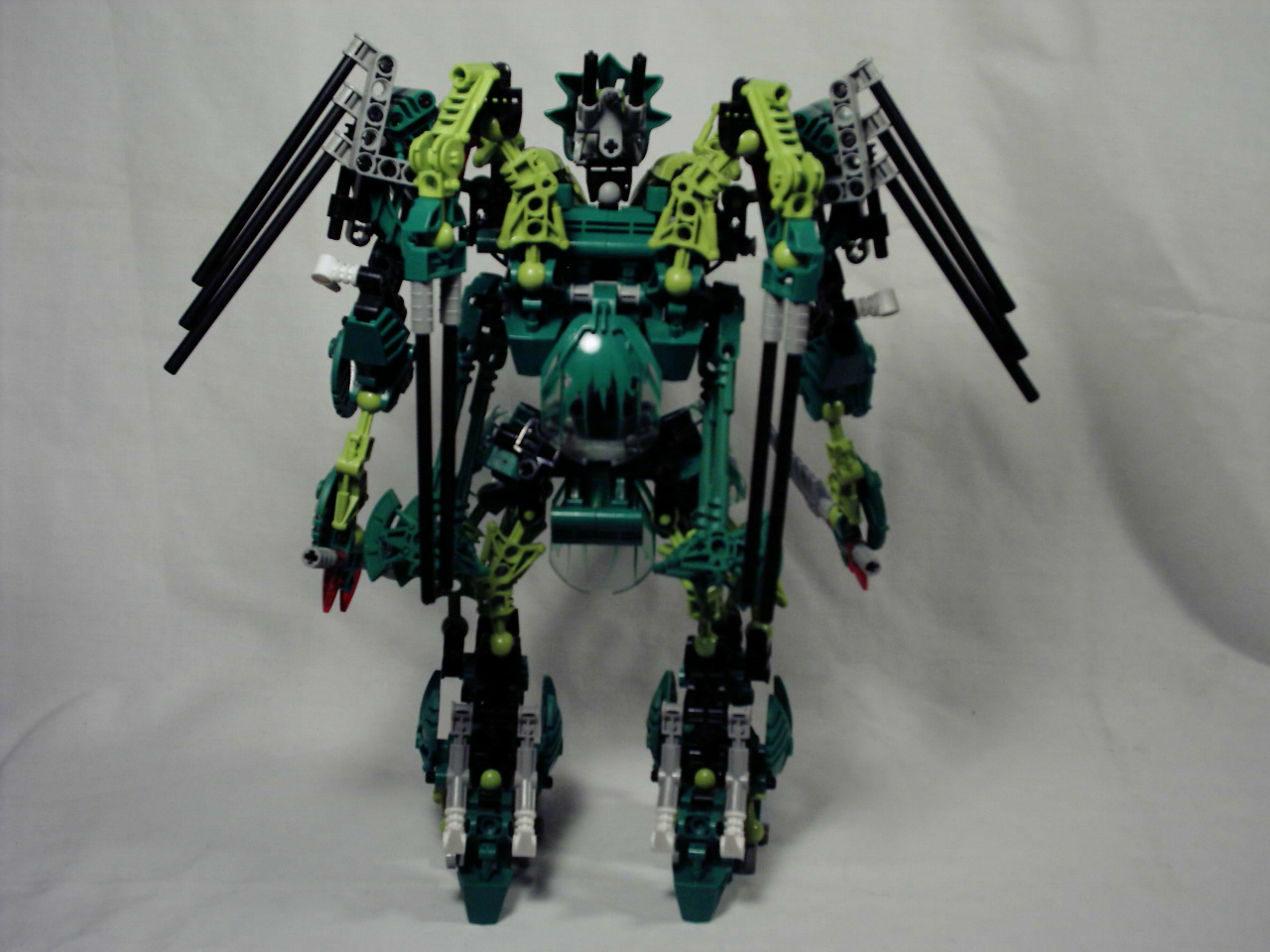 lewa-megaarmored_004.jpg