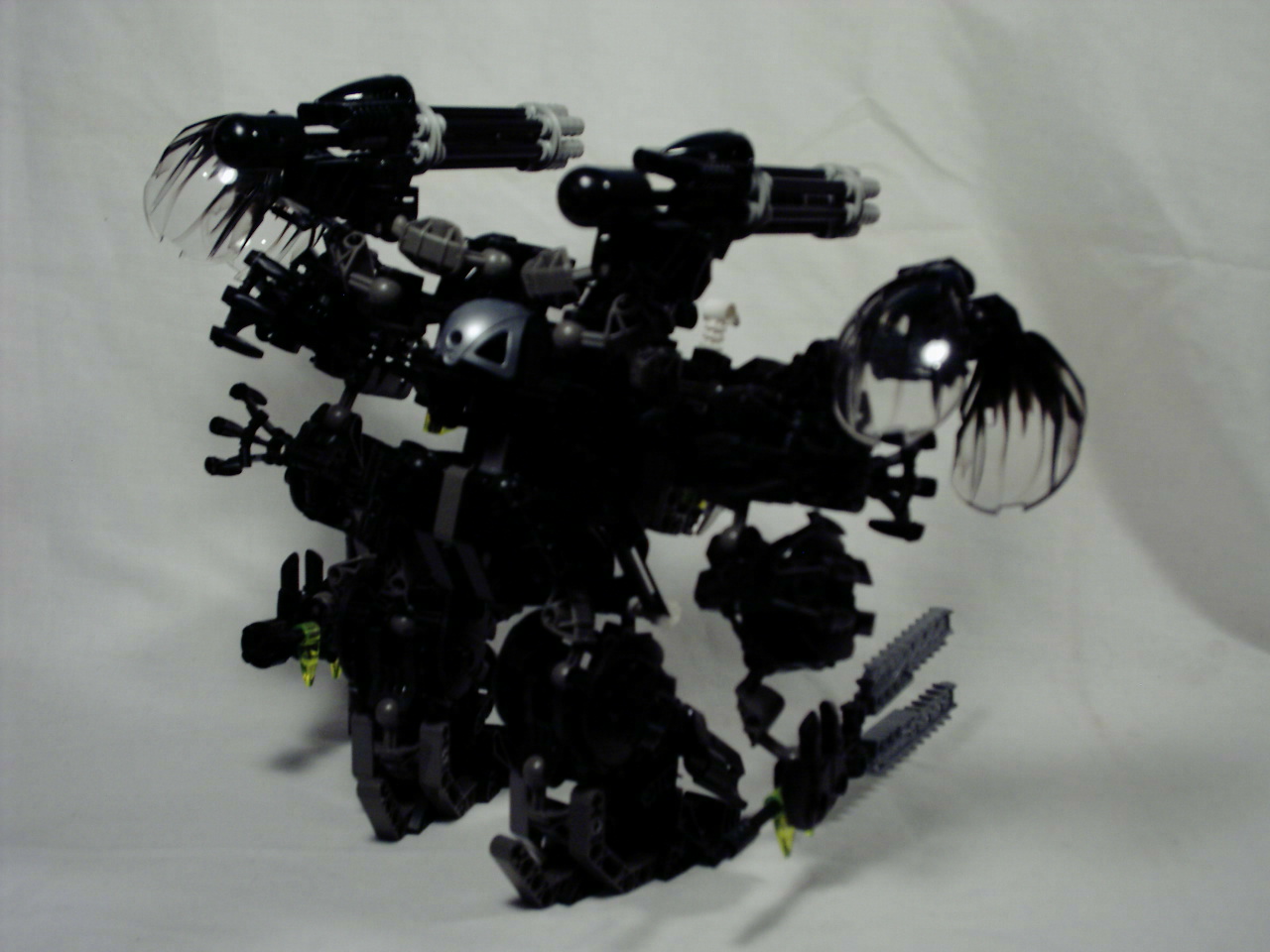 onua-megaarmored_003.jpg